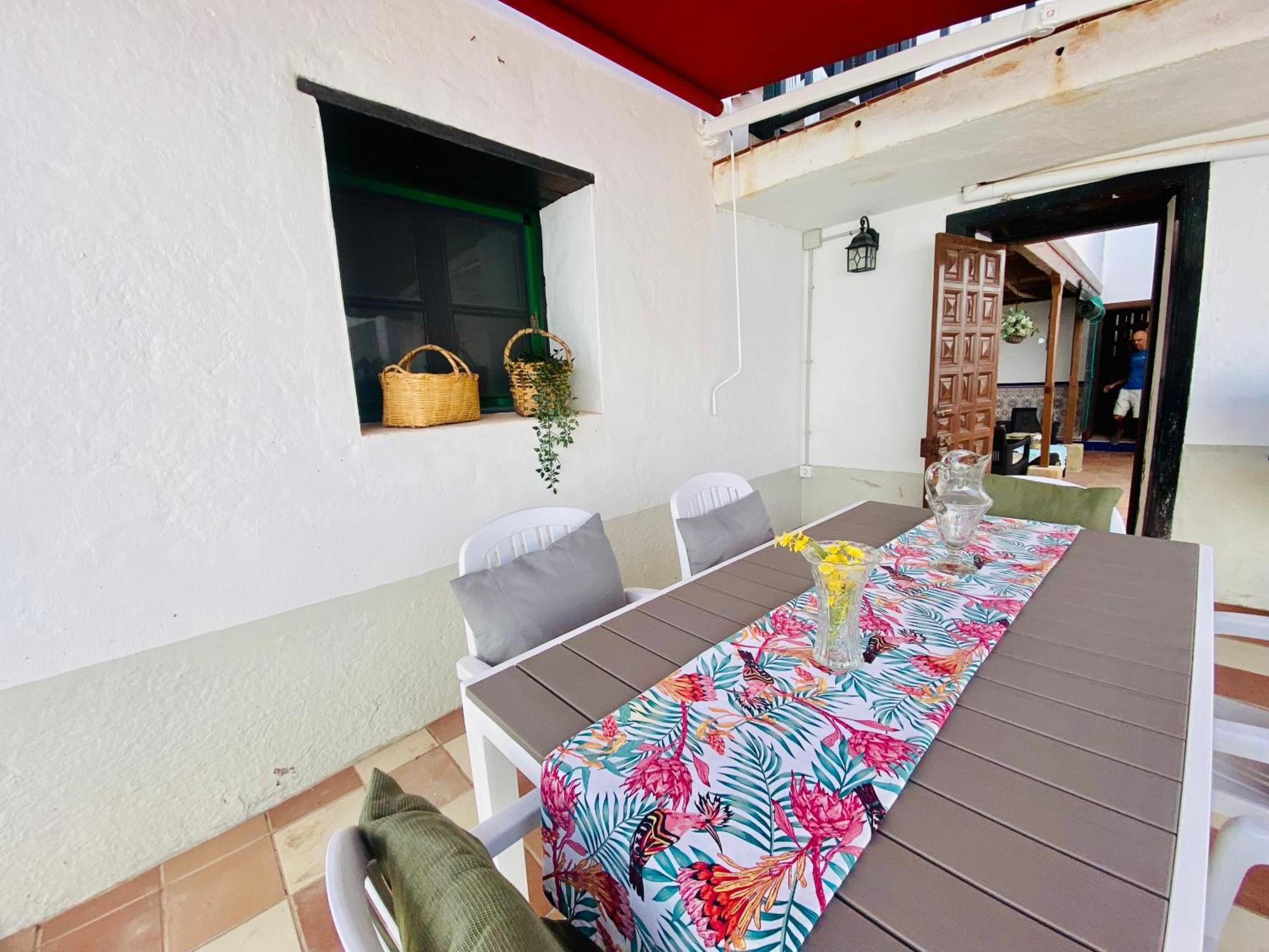 New Typical Canary Casa Ma, Arona Tenerife Apartment