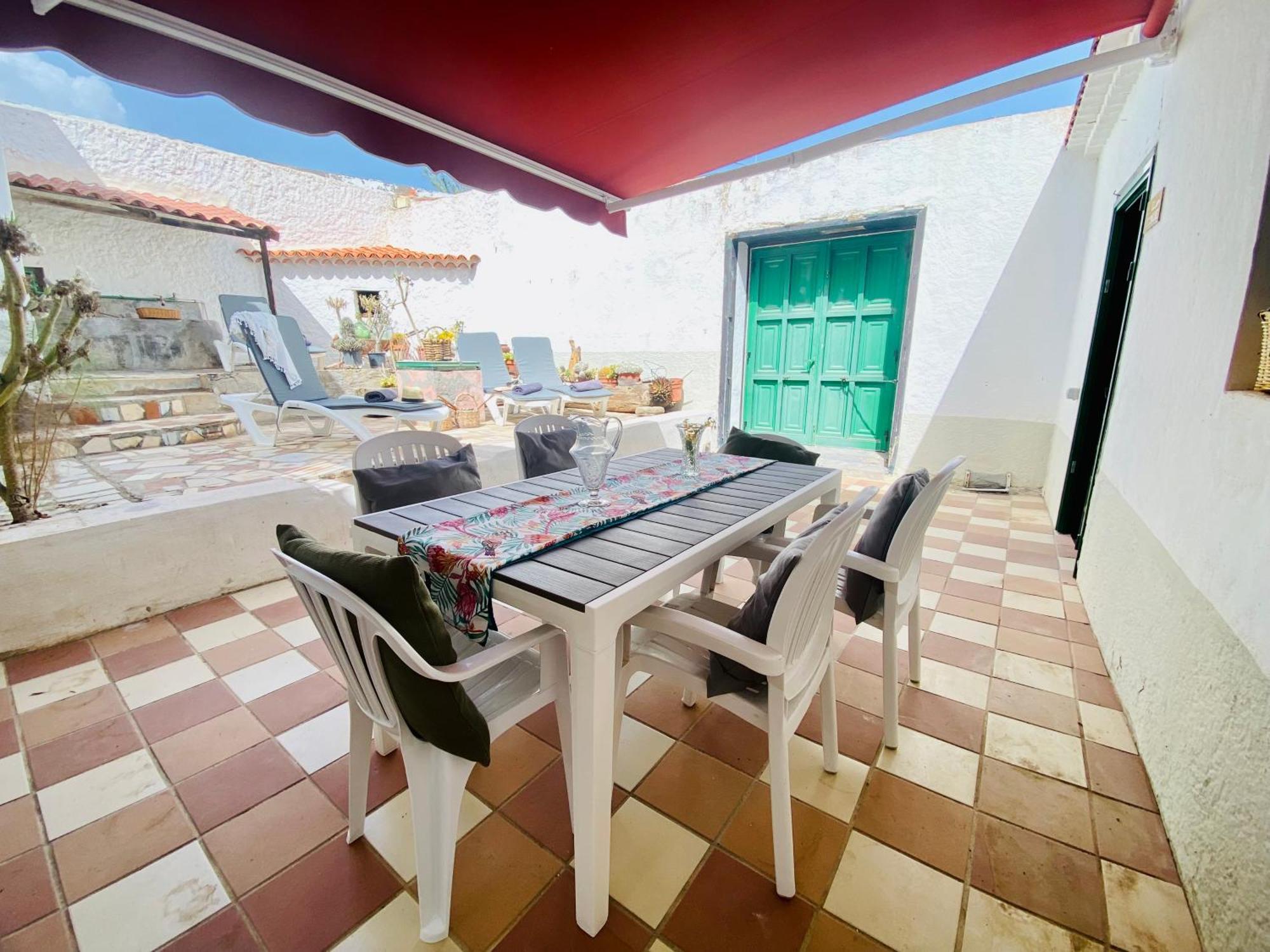 New Typical Canary Casa Ma, Arona Tenerife Apartment